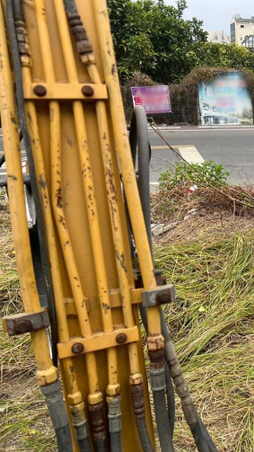 屏東小型怪手挖土機